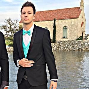 Meet your Posher, Keaton